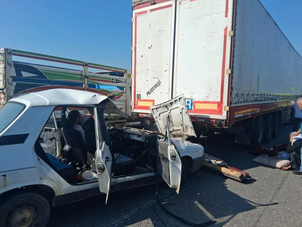 Osmaniye’de otoyolda can pazarı: 3'ü çocuk 5 kişi hastaneye kaldırıldı