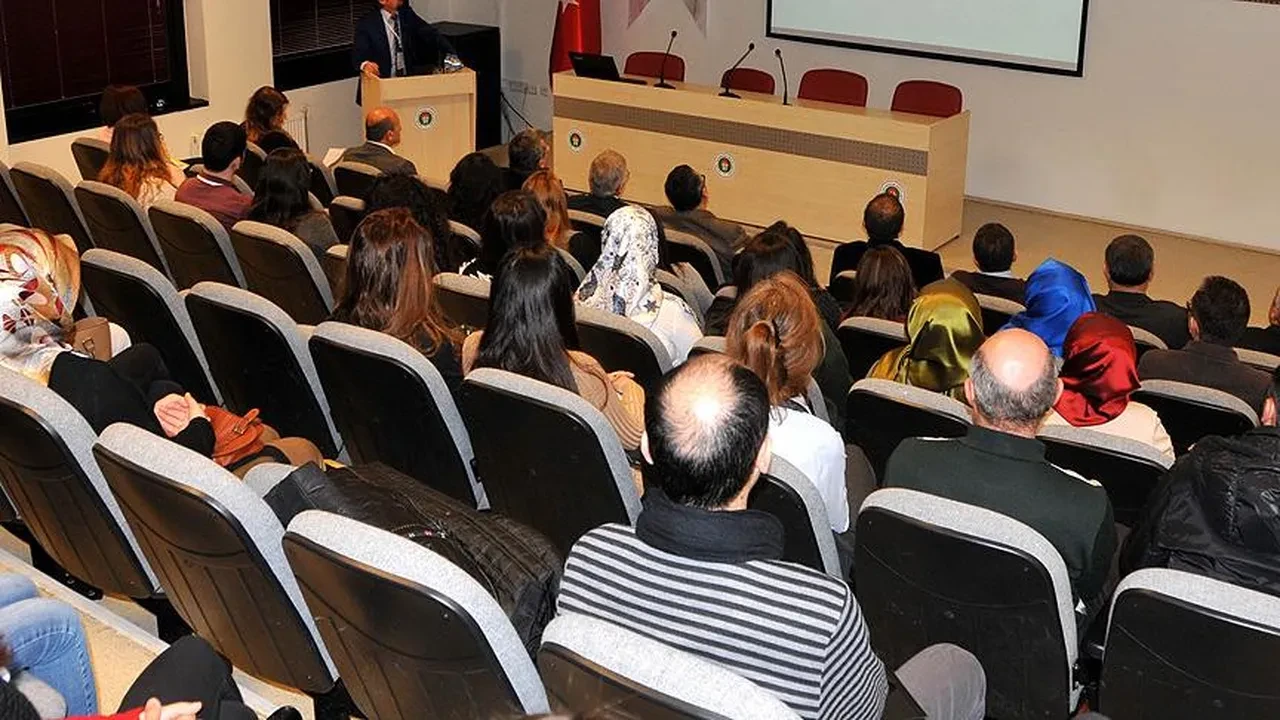 Seminerler online mı olacak? 29-30 Haziran Öğretmen seminerleri yüz yüze mi, online mı?