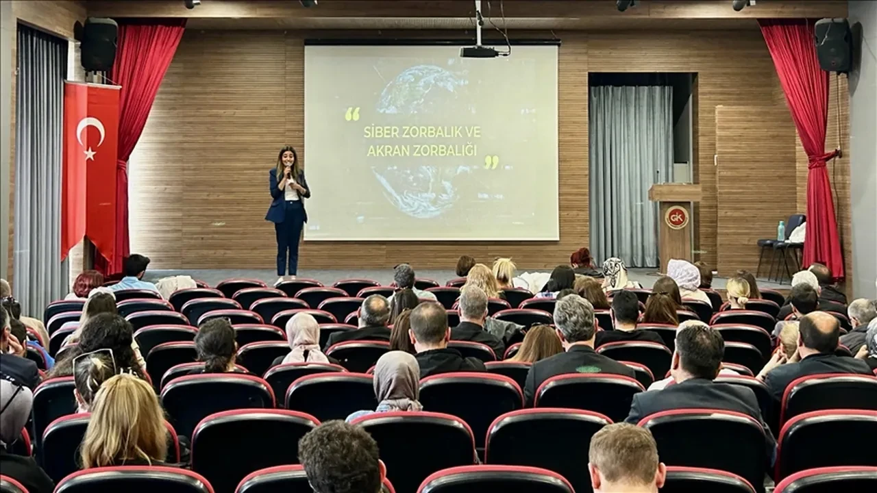 Seminerler online mı olacak? 29-30 Haziran Öğretmen seminerleri yüz yüze mi, online mı?