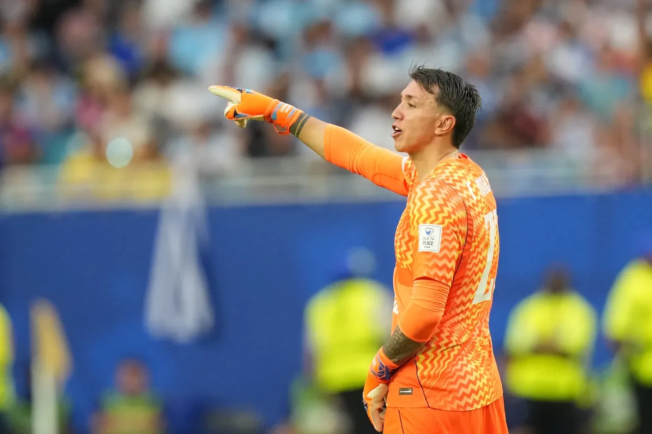Uruguay, Suudi Arabistan'a takıldı! Muslera rekor kırdı