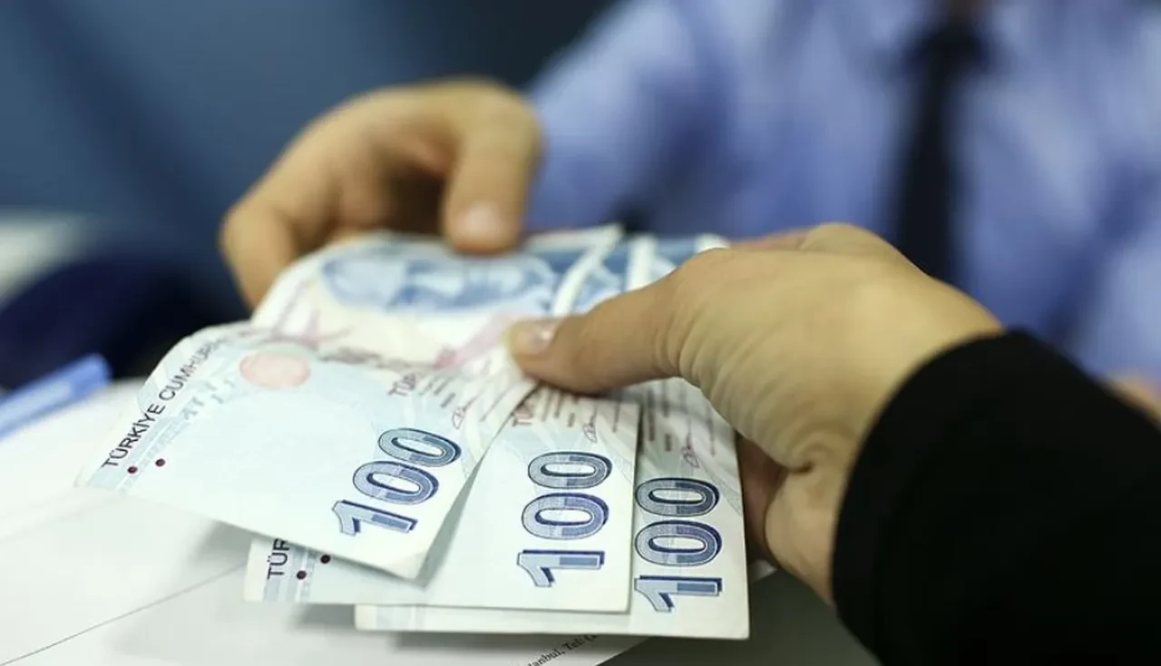 Vergi borcu olanlar dikkat! Taksitlendirme düzenlemesi Resmi Gazete'de