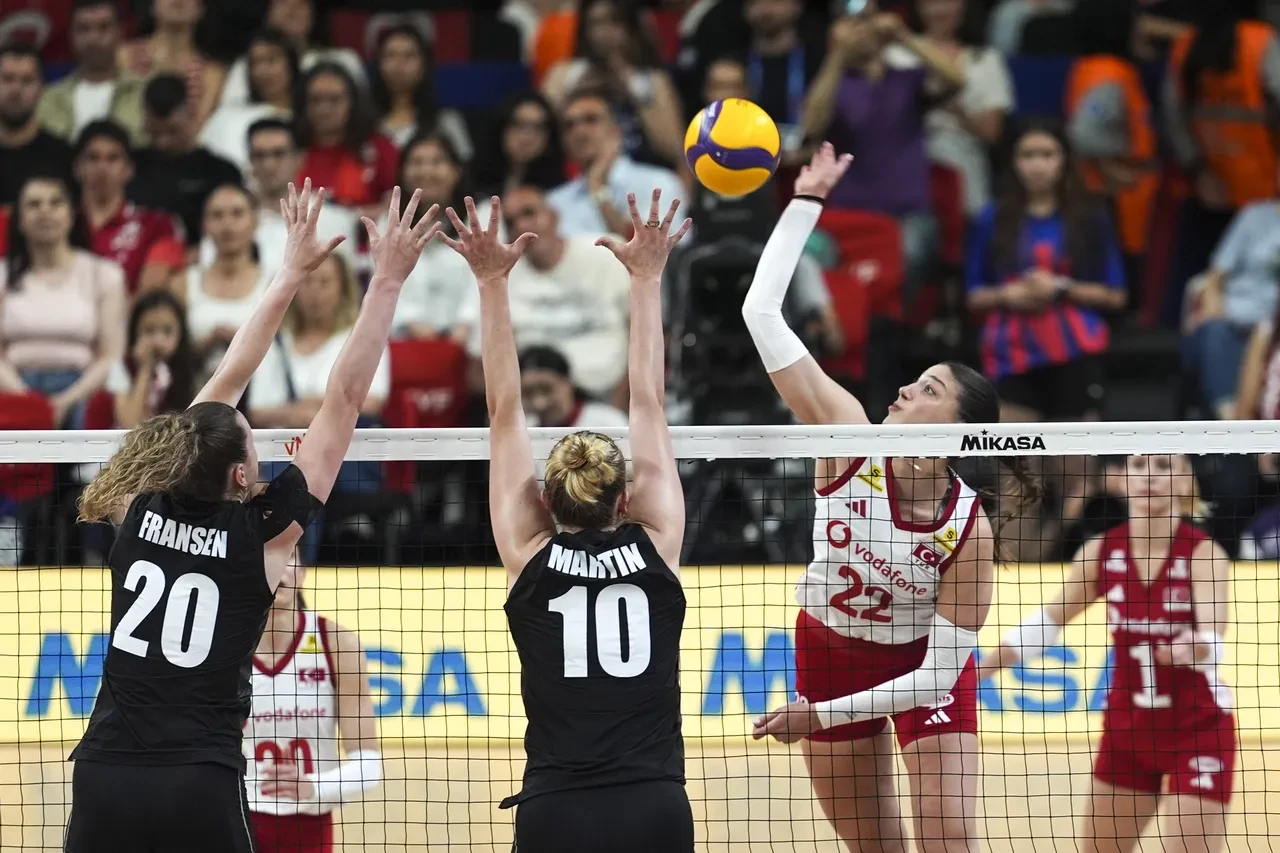 2026 VNL Belçika Türkiye voleybol maç sonucu kaç kaç?