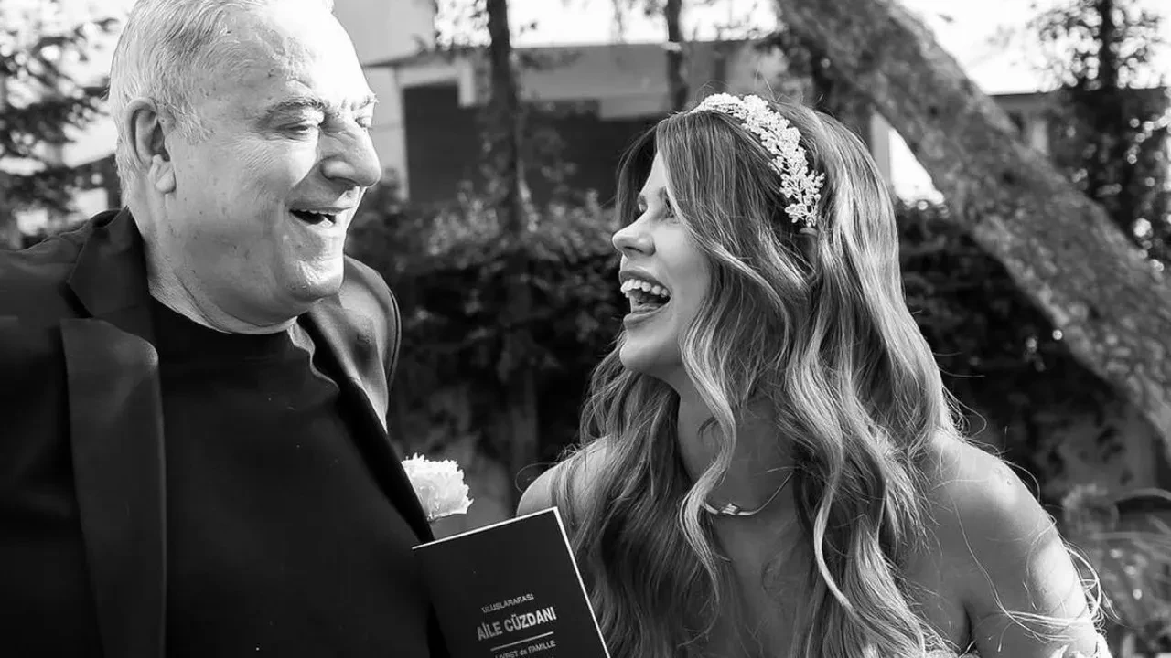 21 yaşındaki Eylem Çelik, Mehmet Ali Erbil ile sevgili olmuştu! Yaşananları ağlayarak anlattı