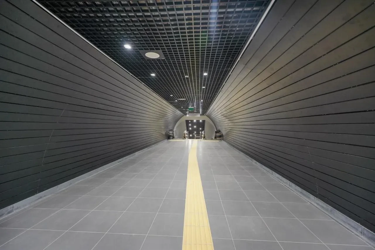 Bakan Uraloğlu duyurdu! Türkiye'nin en uzun metro ringinin son halkası tamamlandı