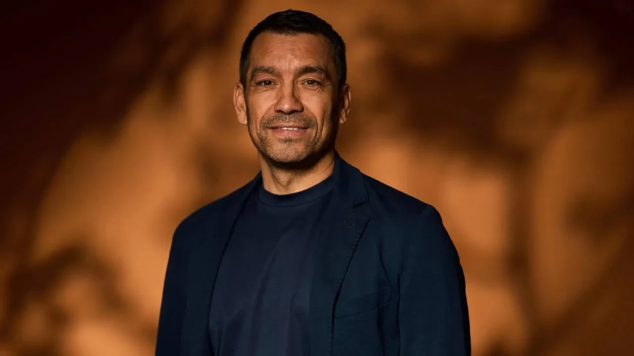 Giovanni van Bronckhorst'un yeni takımı belli oldu! Bir dönem Beşiktaş'ı da çalıştırmıştı