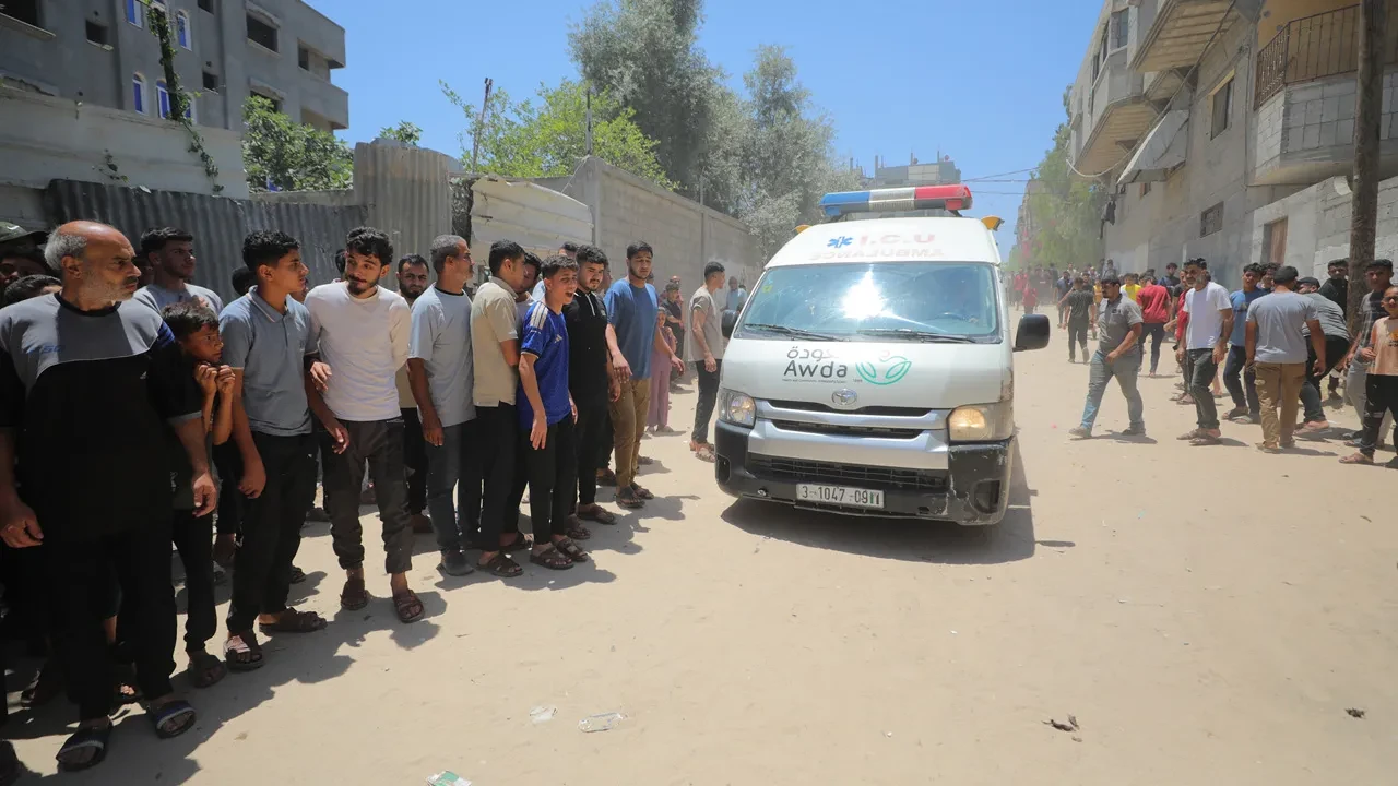 İsrail ateşkese rağmen yine saldırdı! Han Yunus'ta 2 ölü, 6 yaralı