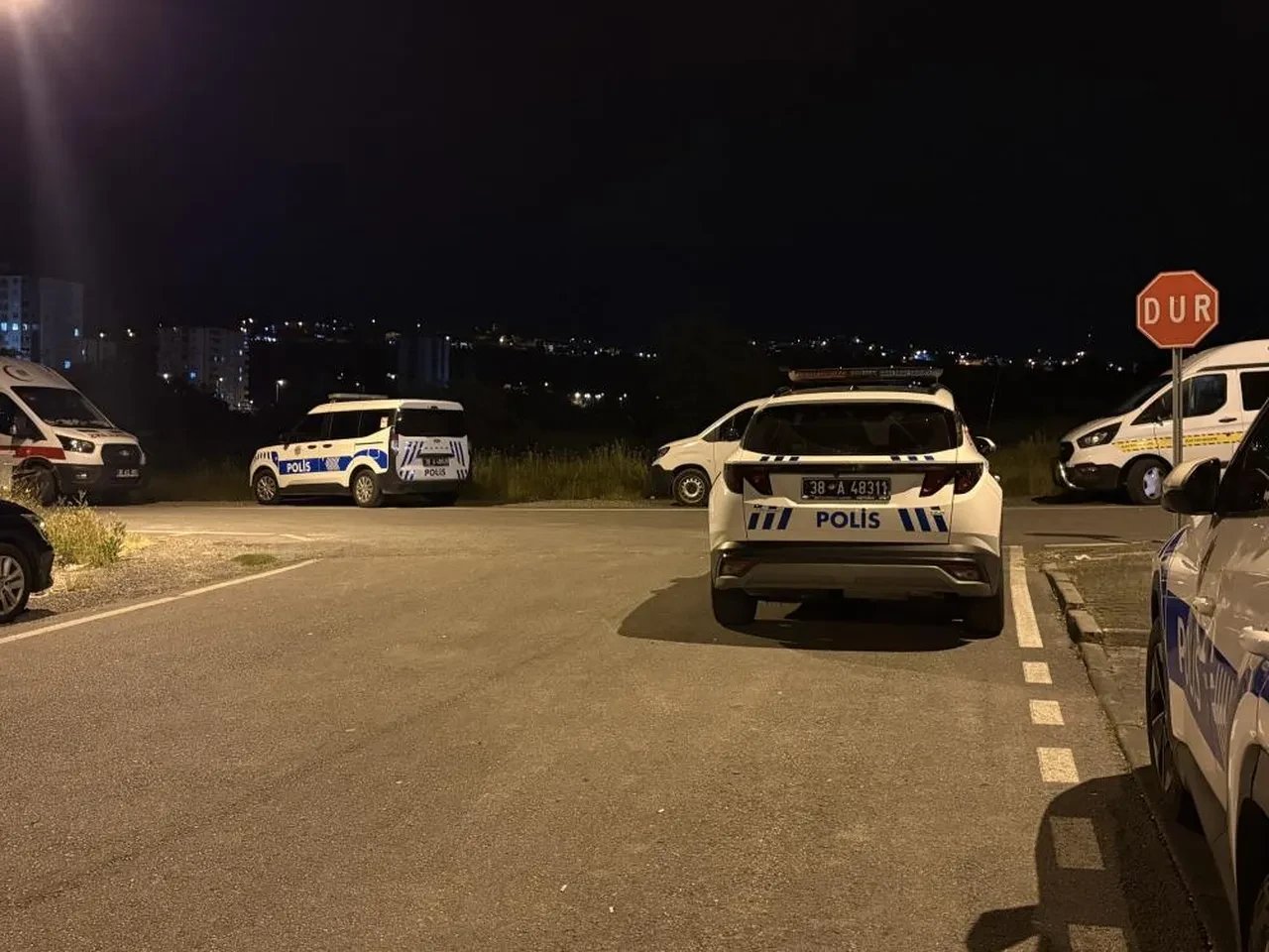 Kayseri'de polis memuru boş arazide canına kıydı! Ailesine bıraktığı not ortaya çıktı