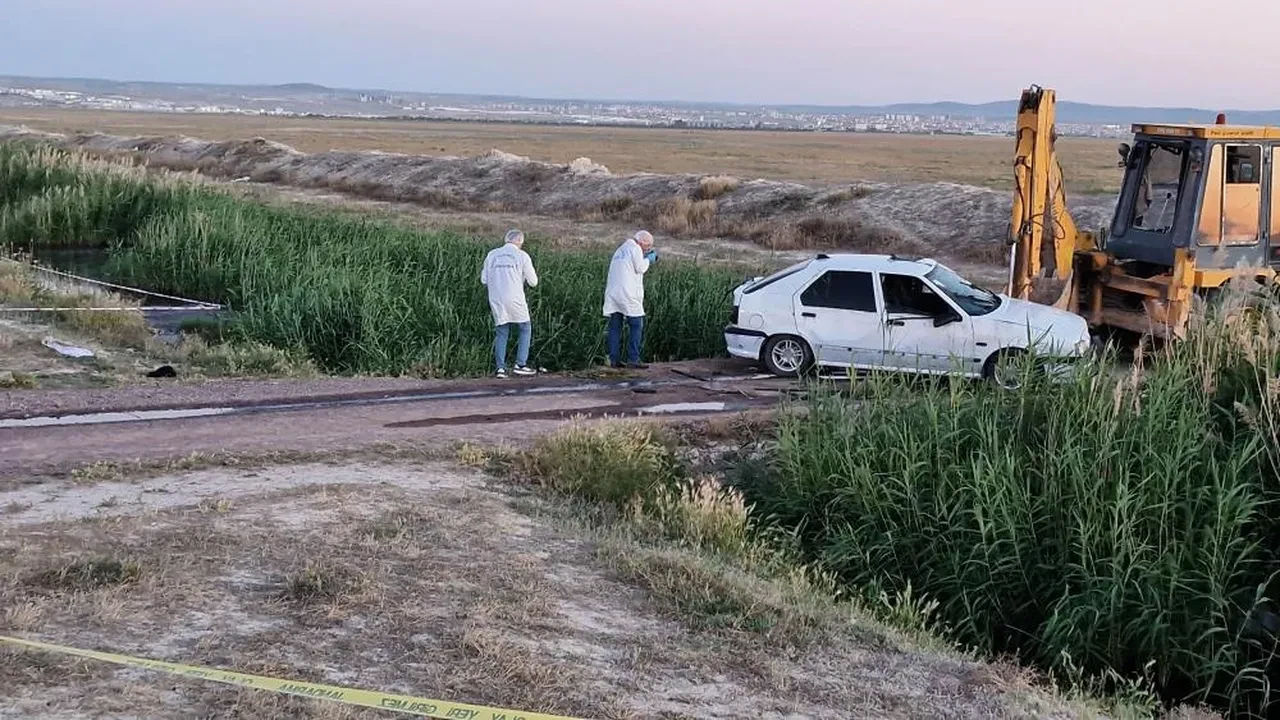 Mevsimlik işçi ailenin Karaman'daki kazada hayatını kaybeden 3 çocuğuna Şanlıurfa'da acı veda