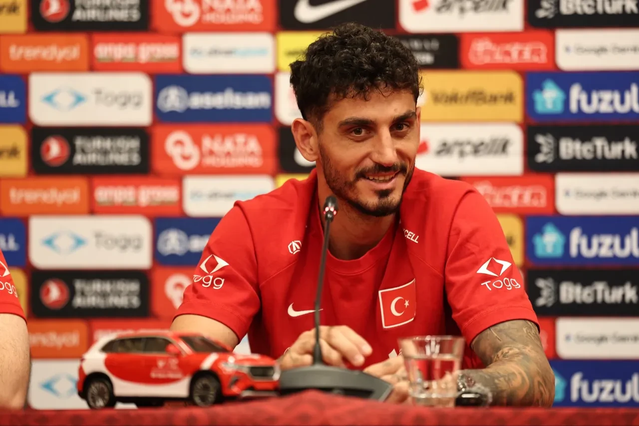 Milli futbolculardan saç ve bıyık eleştirilerine cevap: Desteğe ihtiyacımız var