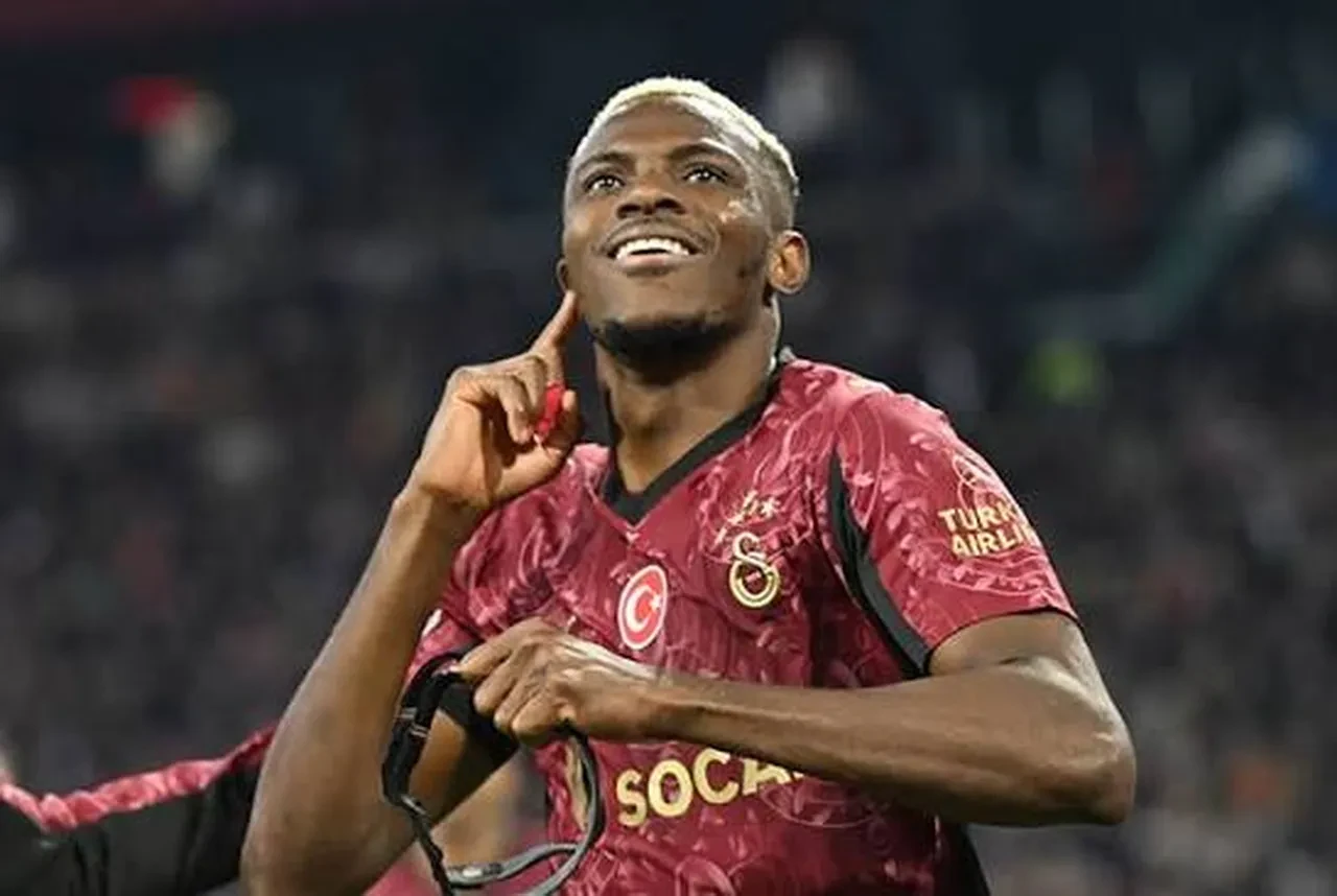Victor Osimhen, Barcelona ve Real Madrid iddialarına noktayı koydu! Canlı yayında açıkladı