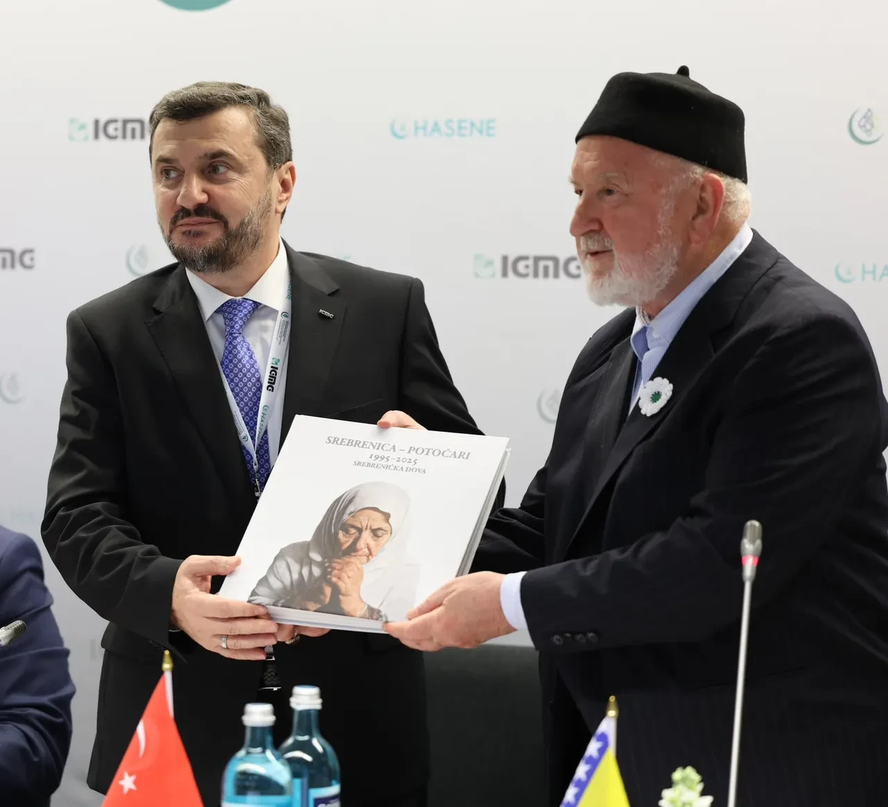 17 ülkenin Müslüman temsilcileri Köln'de bir araya geldi