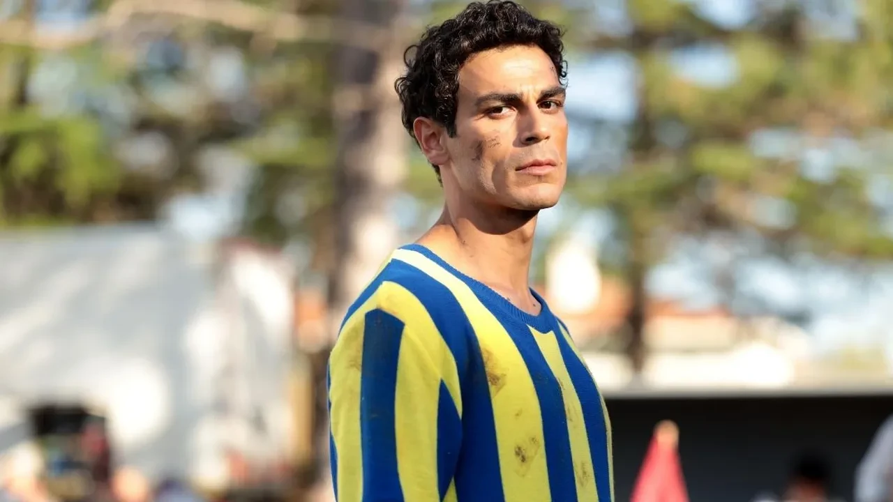 Erdem Kaynarca kimdir? Erdem Kaynarca kaç yaşında? Erdem Kaynarca hangi dizilerde oynadı?
