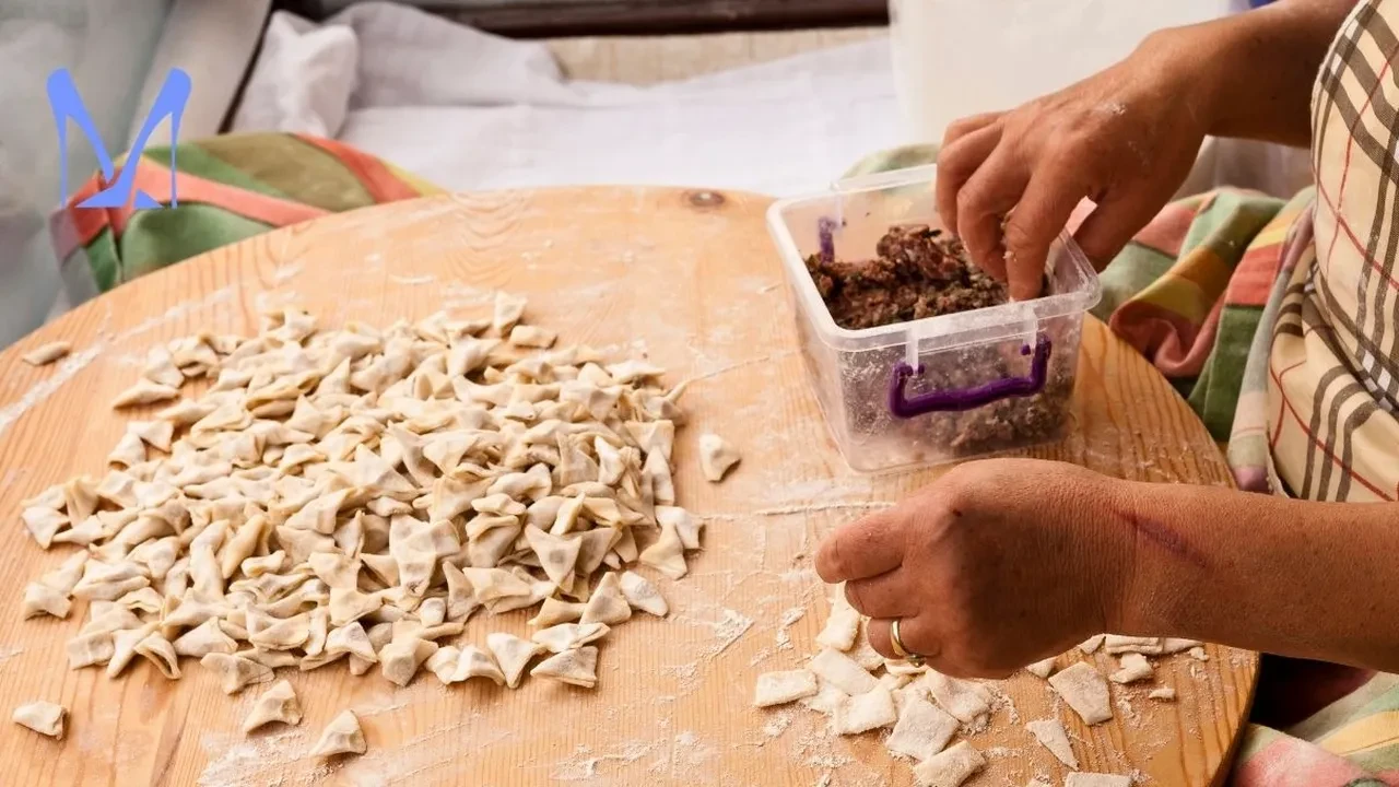 Glütensiz ve dağılmayan: Karabuğday unundan mantı yapmanın sırrı! Tam ölçülü