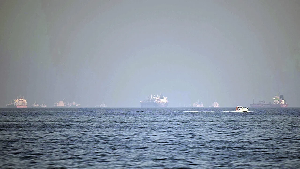 Hürmüz korkusu gözleri Türkiye hattına çevirdi: Körfez'den demir yolu hamlesi