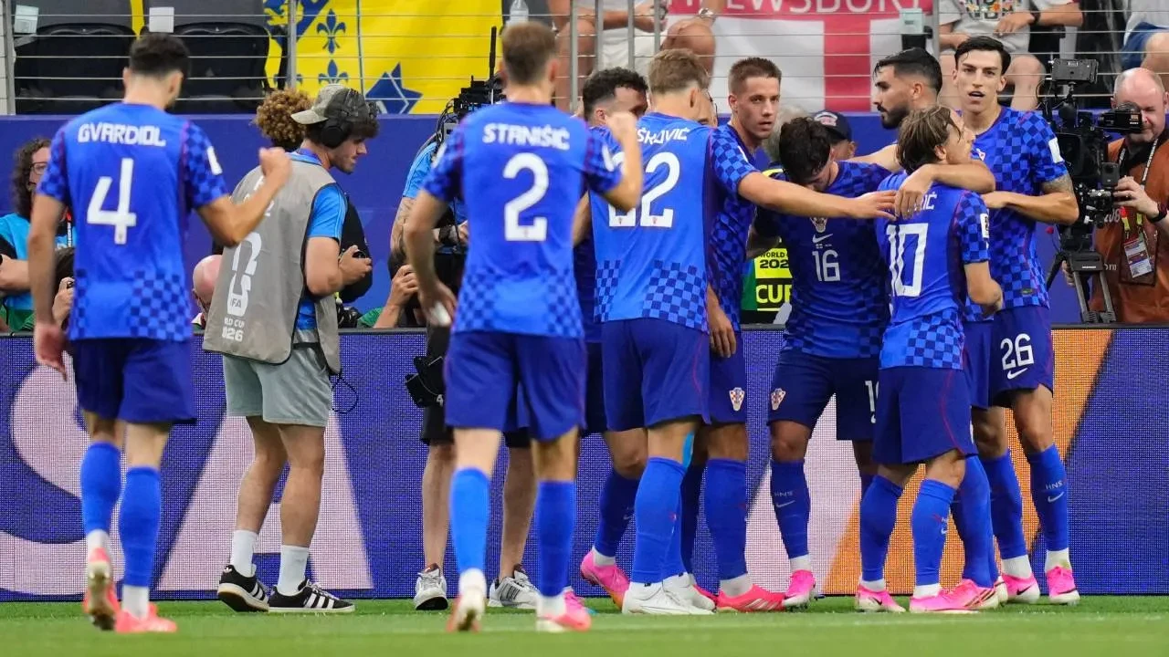 İngiltere 4 golle kazandı! Hırvatistan'ı 6 gollü maçta mağlup ettiler