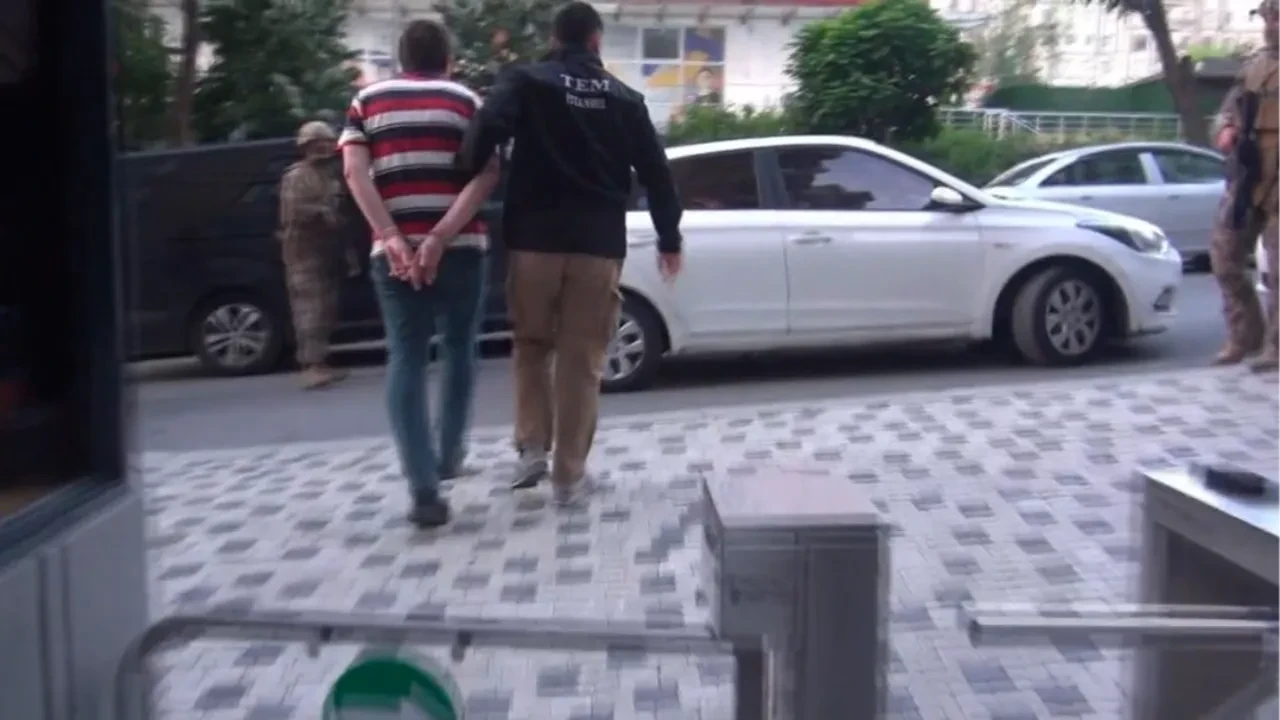 İstanbul’da DEAŞ operasyonu! 15 gözaltı