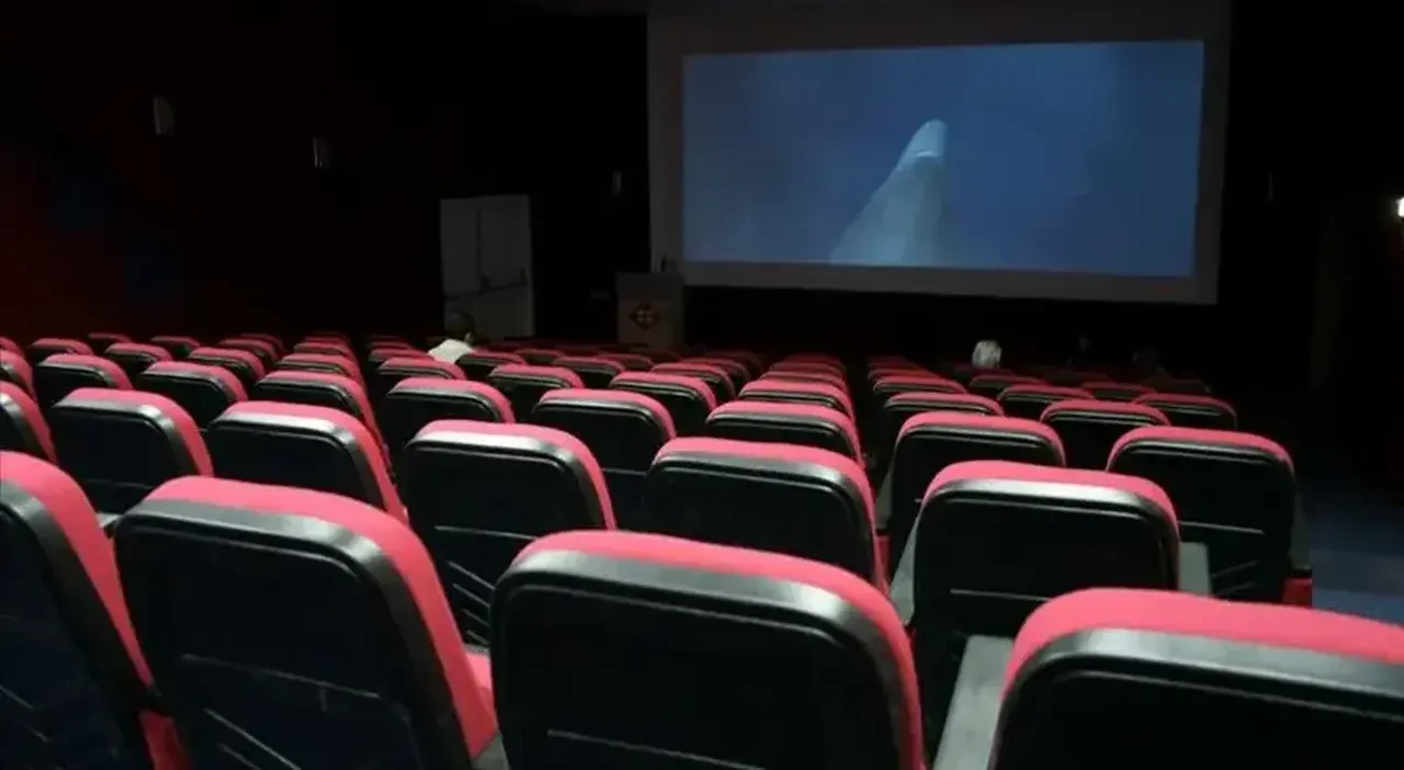 Sinema biletlerinde indirim mi geliyor ne kadar indirim olacak?