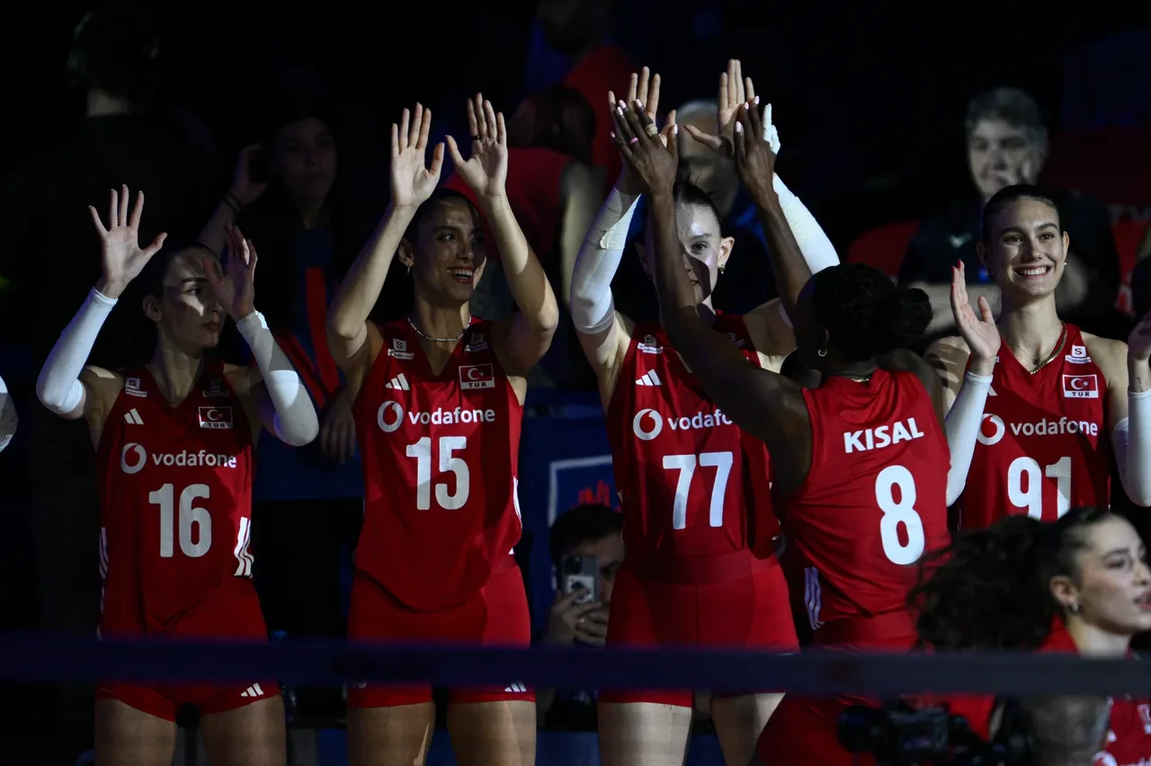 Türkiye Fransa Kadınlar VNL 2. etap voleybol maçı kaç kaç bitti?