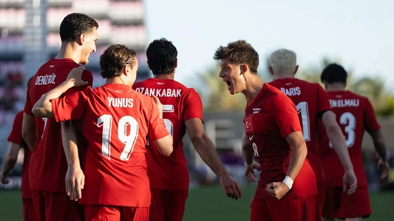 Türkiye Paraguay muhtemel 11! Milli takım Türkiye Paraguay ilk 11'inde kimler oynayacak?