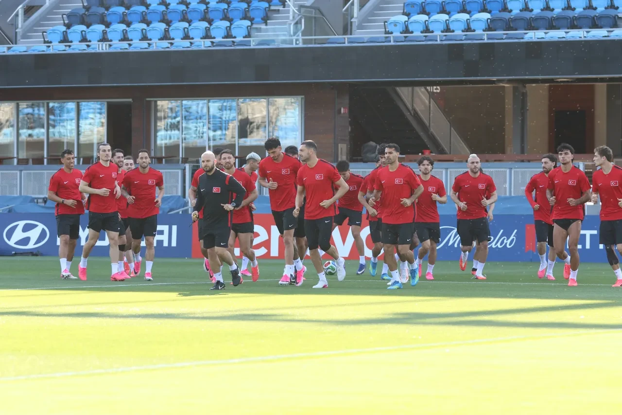 A Milli Takım'ın Paraguay sınavı hazırlıkları bitti! Gözler kritik maçta