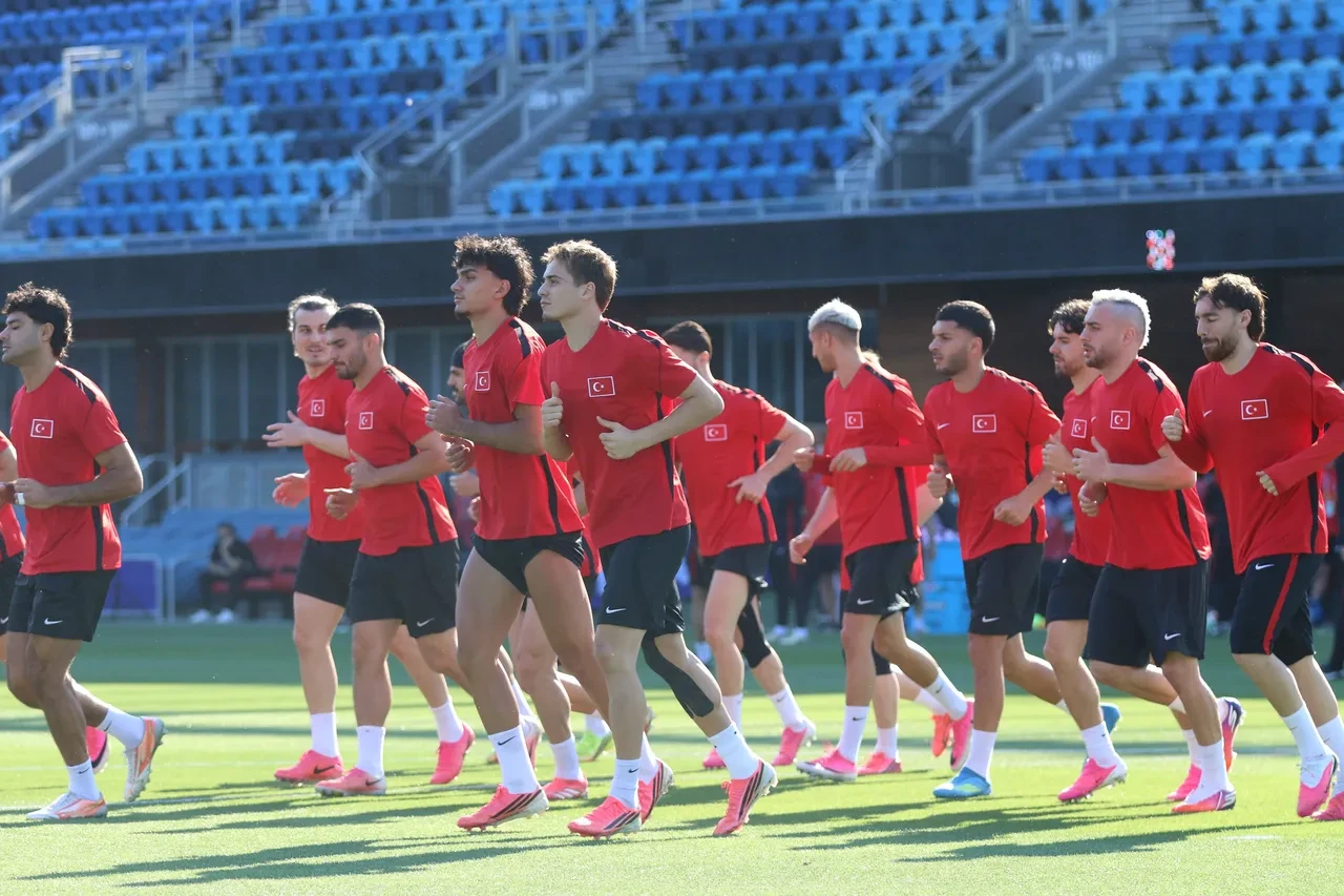 A Milli Takım'ın Paraguay sınavı hazırlıkları bitti! Gözler kritik maçta