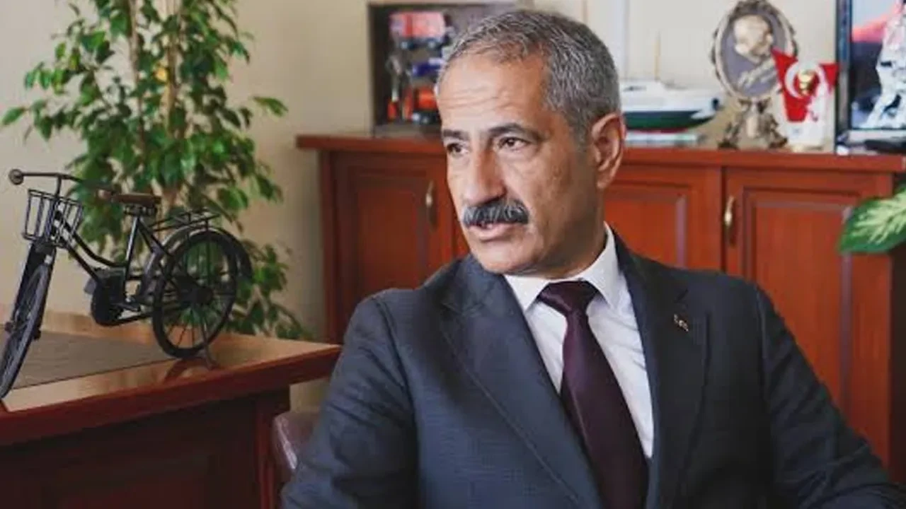 Adalar Belediyesi'ne rüşvet operasyonu! Belediye Başkanı Ercan Akpolat dahil çok sayıda gözaltı var
