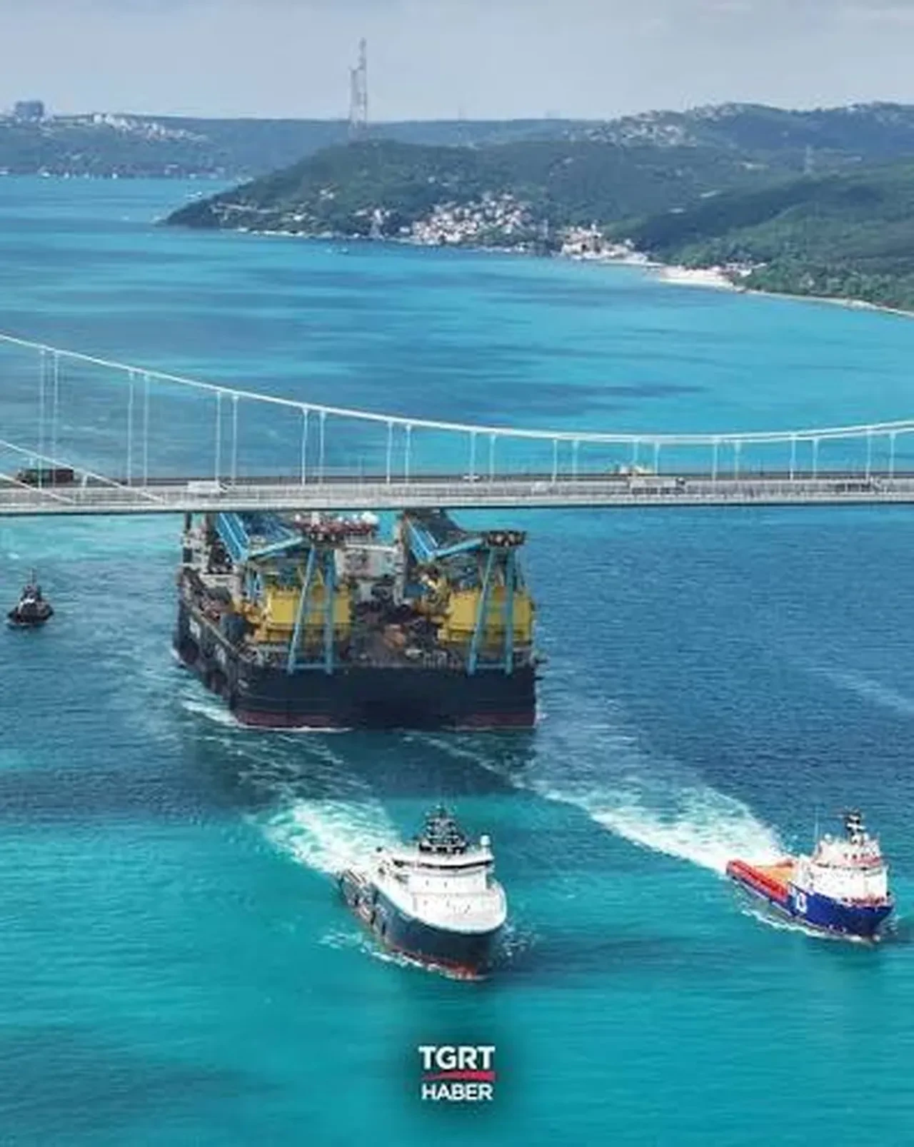 Bakan Uraloğlu duyurdu! Boğaz geçiş ücretlerinde yeni tarife belli oldu