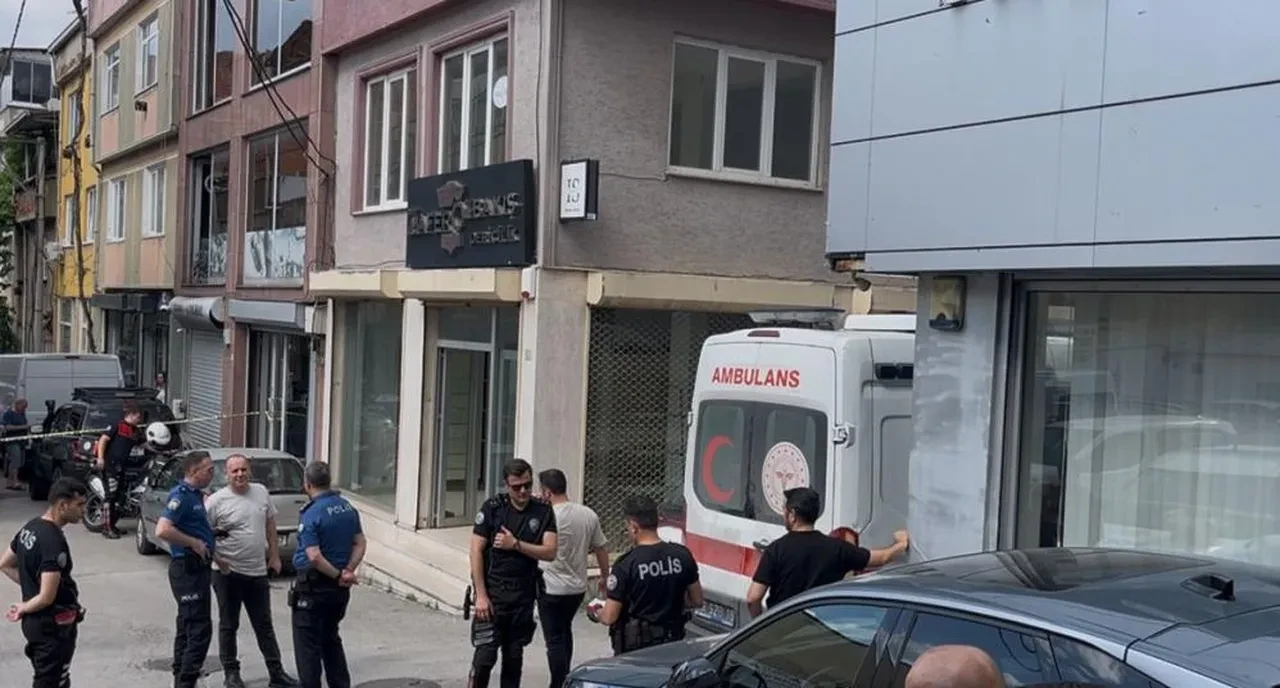 Bursa'da 20 milyonluk anlaşmazlıkta oto galerici adam, kadın ortağını vurup canına kıydı