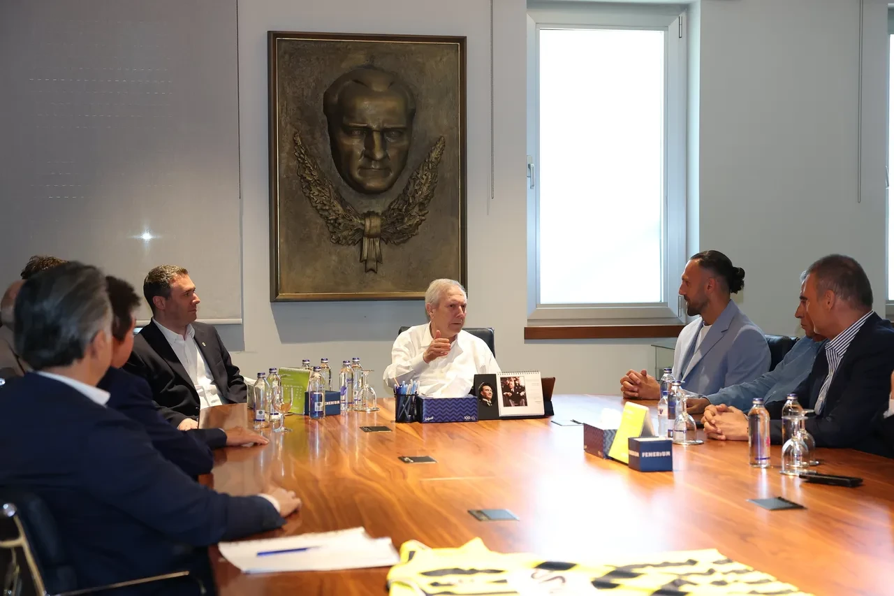 Fenerbahçe, Vedat Muriqi transferini resmen açıkladı! Sözleşme detayları belli oldu