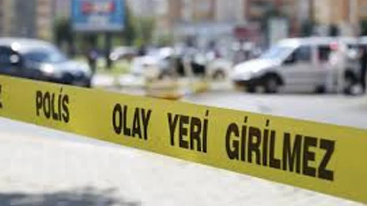 Güngören’de patlama: Doğalgaz borusu kesimi yapan 3 işçi yaralandı!