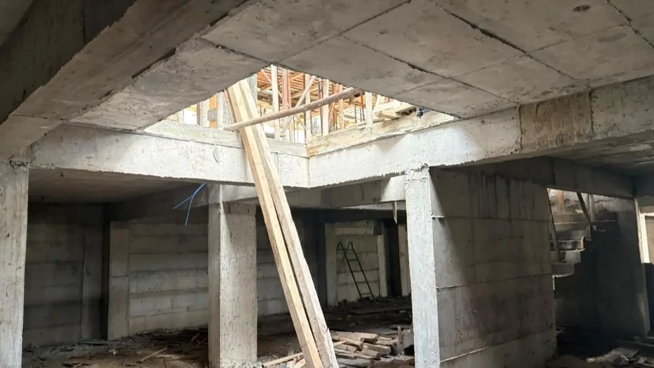 Kütahya'da inşaatta iskele çöktü: 2 işçi hayatını kaybetti