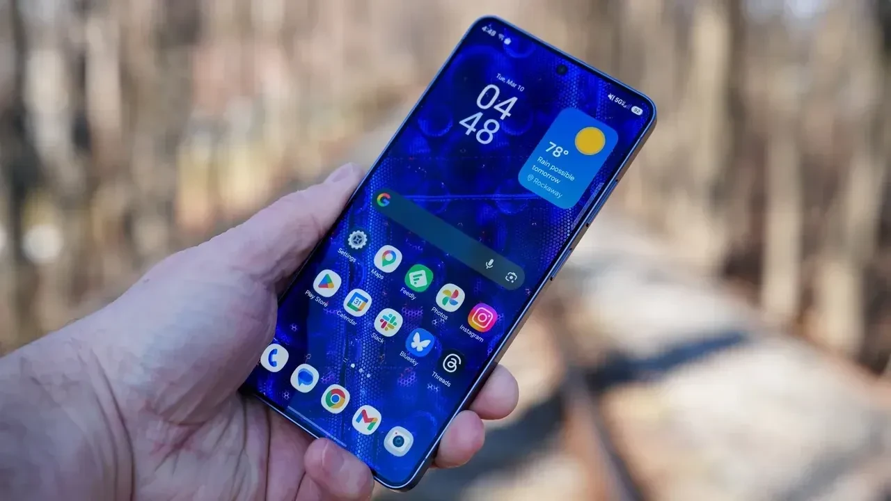 One UI 9 güncellemesi genişliyor: Samsung 18 cihaz için müjdeyi verdi