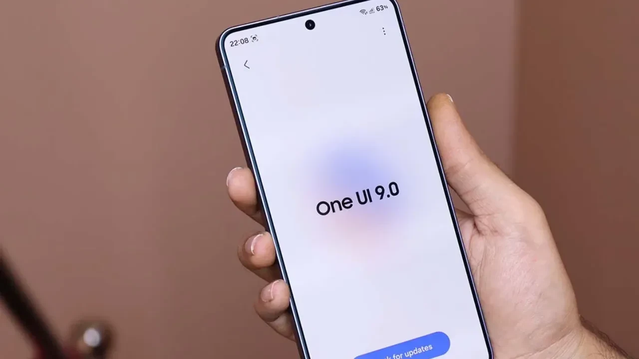 One UI 9 güncellemesi genişliyor: Samsung 18 cihaz için müjdeyi verdi