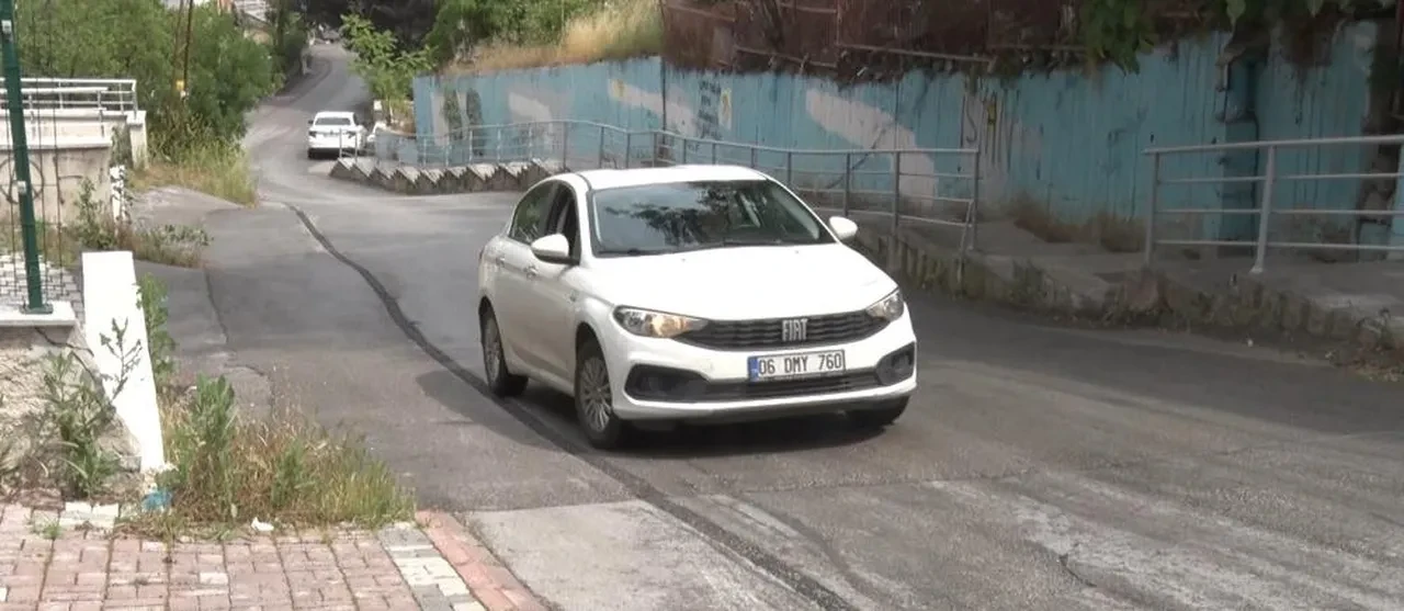 Sürücülerin korkulu rüyasıydı, fenomenlerin merkezi oldu: Çankaya’daki yokuş sosyal medyayı salladı!