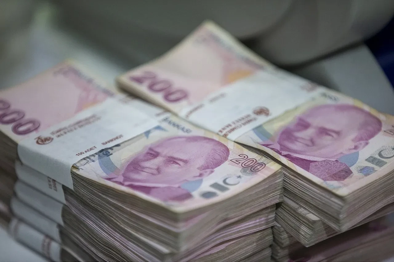 Ahmad Jahangard Takalo kimdir? Banka hesabında 1 trilyon liralık bakiye bulunmuştu