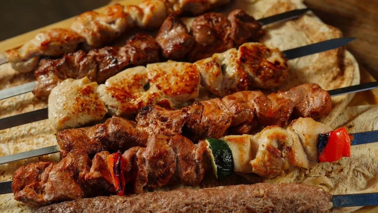 Akşama ne yemek var? derdine son! Güneydoğu mutfağının vazgeçilmez kebabı artık fırında