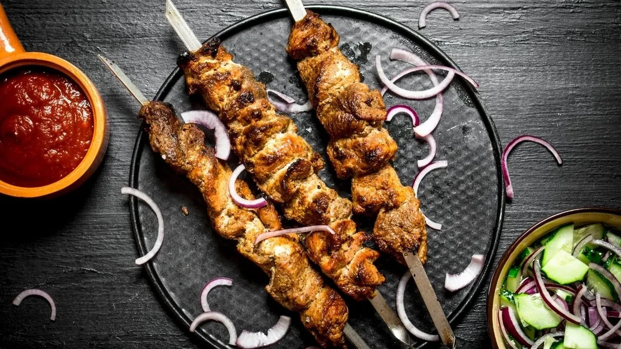 Akşama ne yemek var? derdine son! Güneydoğu mutfağının vazgeçilmez kebabı artık fırında