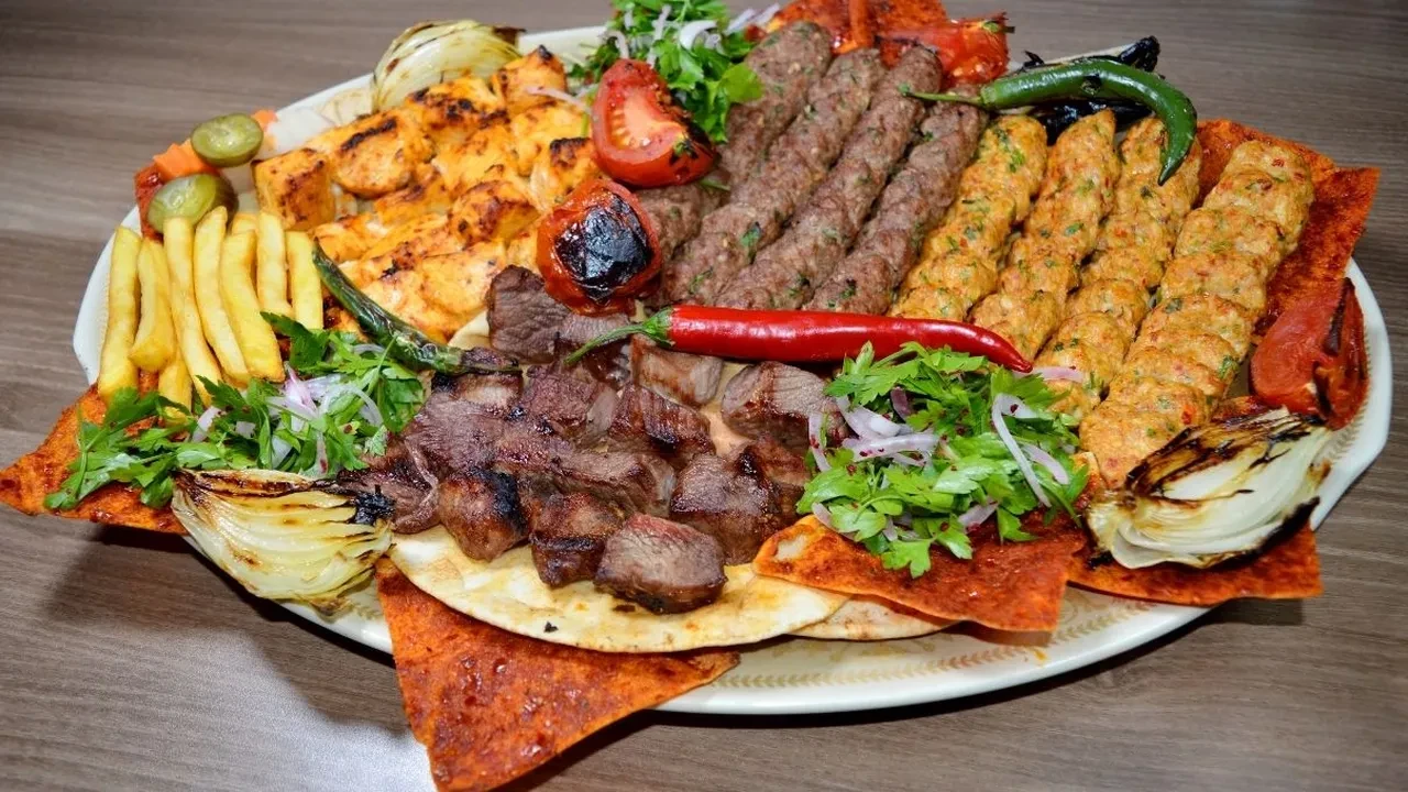 Akşama ne yemek var? derdine son! Güneydoğu mutfağının vazgeçilmez kebabı artık fırında