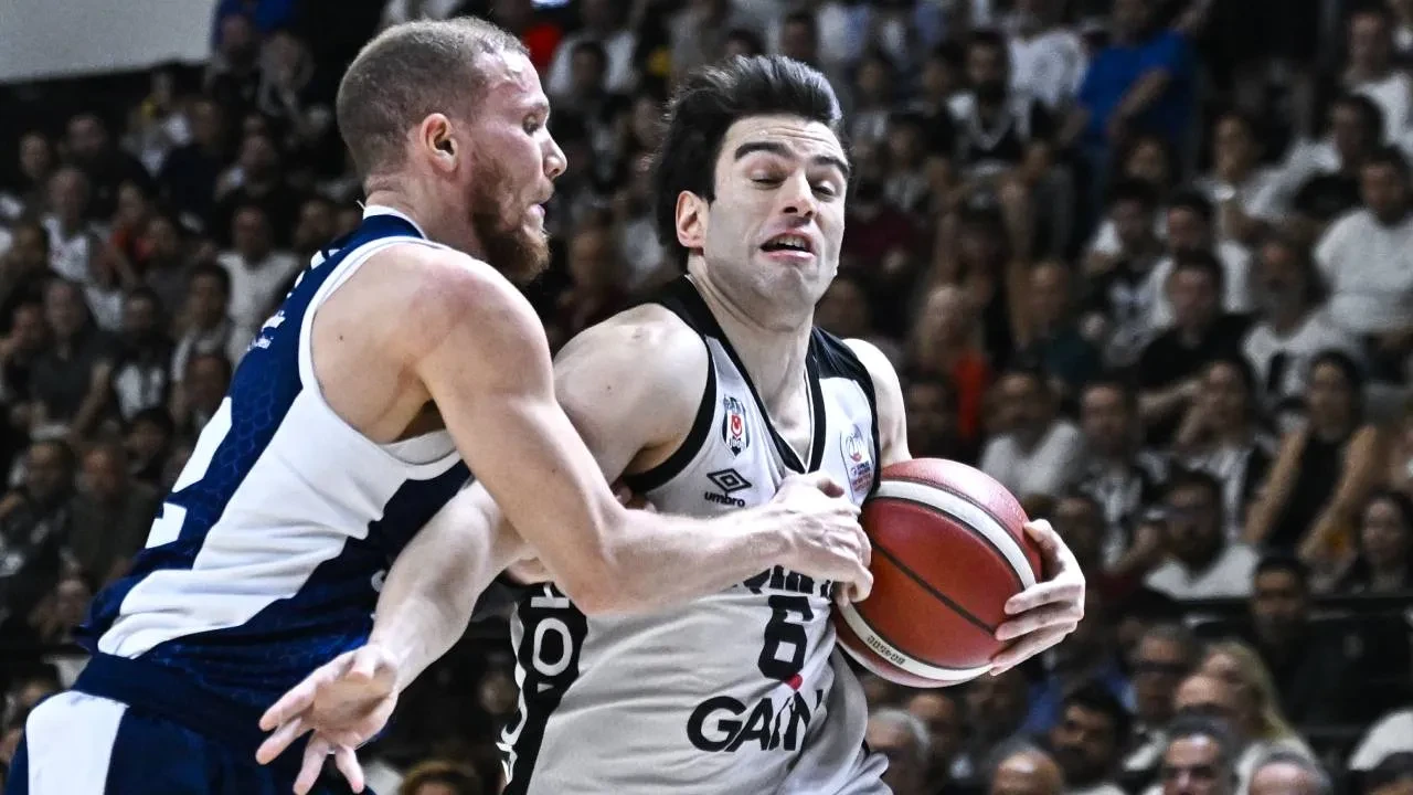 Beşiktaş GAİN seride 1-0 öne geçti! Siyah-beyazlılar, Bahçeşehir Koleji'ni 82-79 yendi