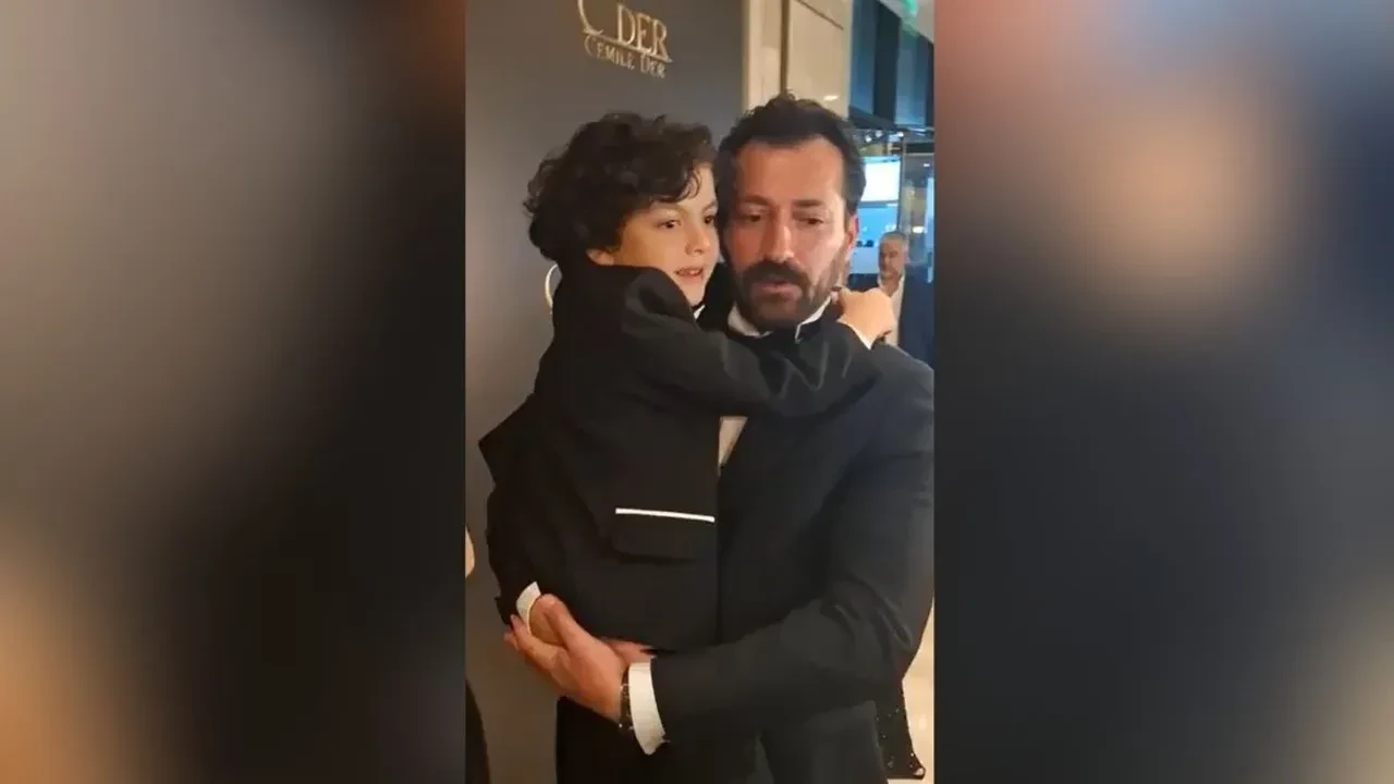 Burç Kümbetlioğlu, Uzak Şehir dizisinden ayrılığıyla ilgili ilk kez konuştu! Kümbetlioğlu Kuzey Gezer ile poz verdi!