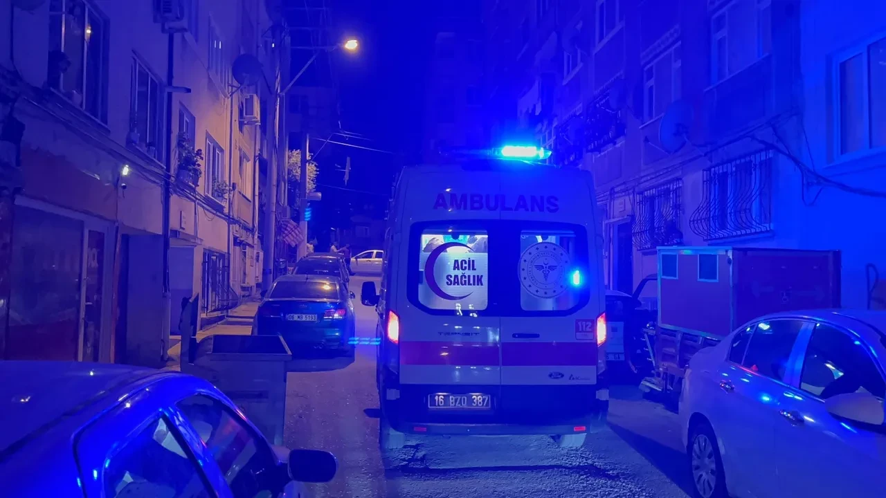 Bursa'da dehşet gecesi! Annesini bıçaklayarak katletti