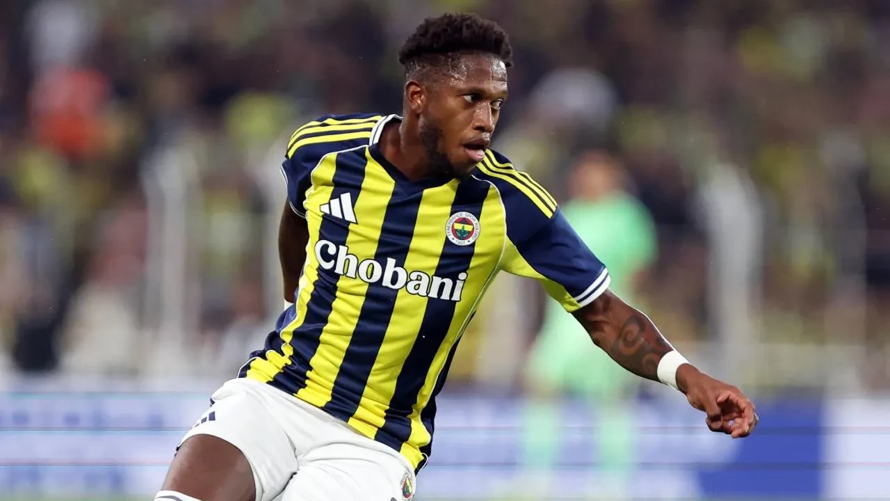 Fenerbahçe'de yıldız isimden ayrılık talebi! Yeni kulübüyle prensip anlaşmasına vardı