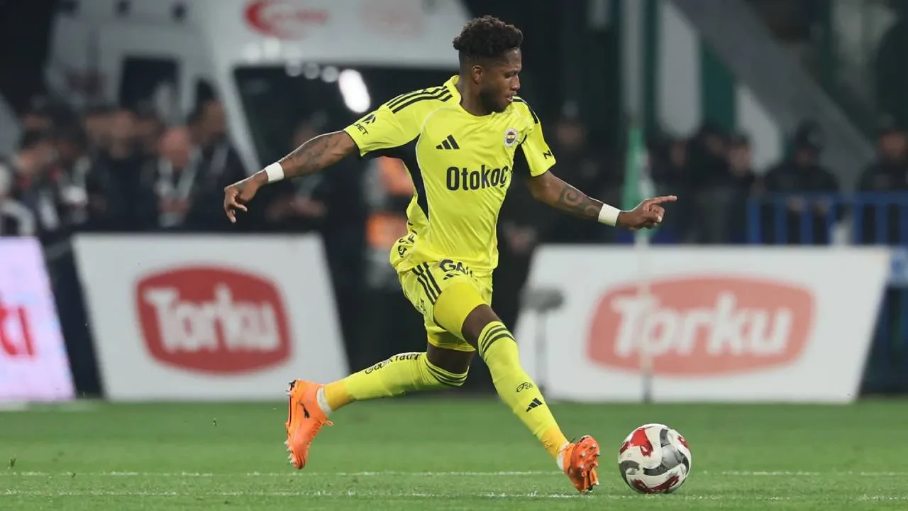Fenerbahçe'de yıldız isimden ayrılık talebi! Yeni kulübüyle prensip anlaşmasına vardı