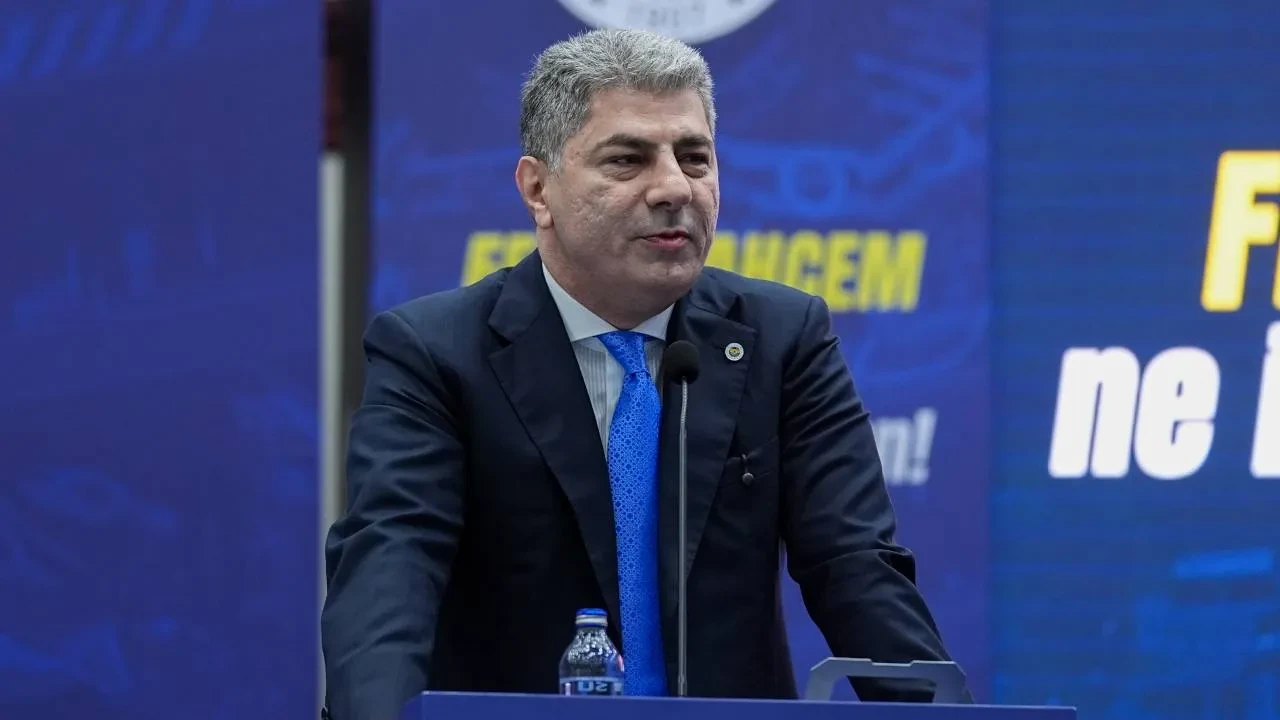 Hakan Safi'den transferlerle ilgili taraftarları heyecanlandıran açıklama! "Yarın açıklamaya başlayacağız"