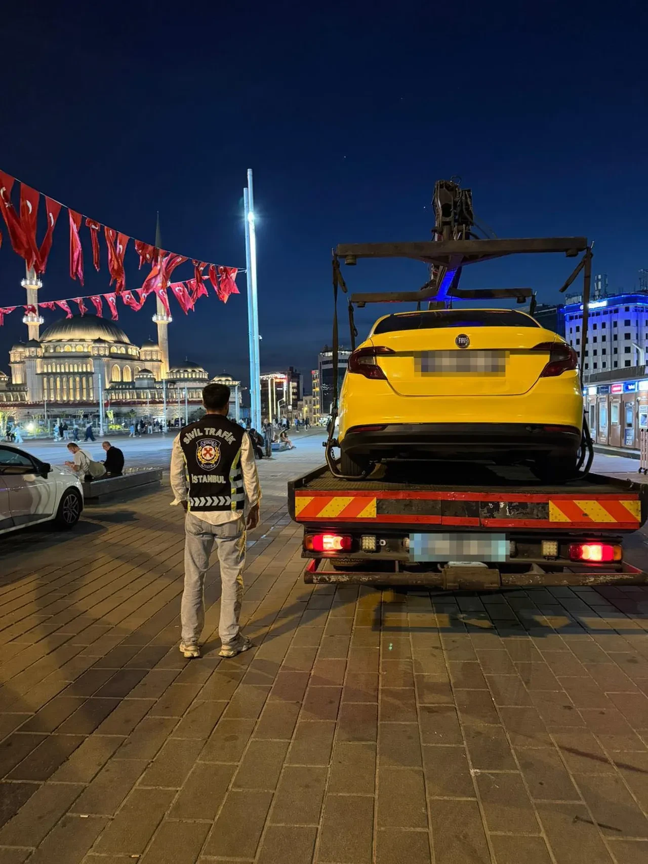 İstanbul'da turisti mağdur eden şoföre ceza yağdı! Taksimetreyi açmamanın bedeli ağır oldu