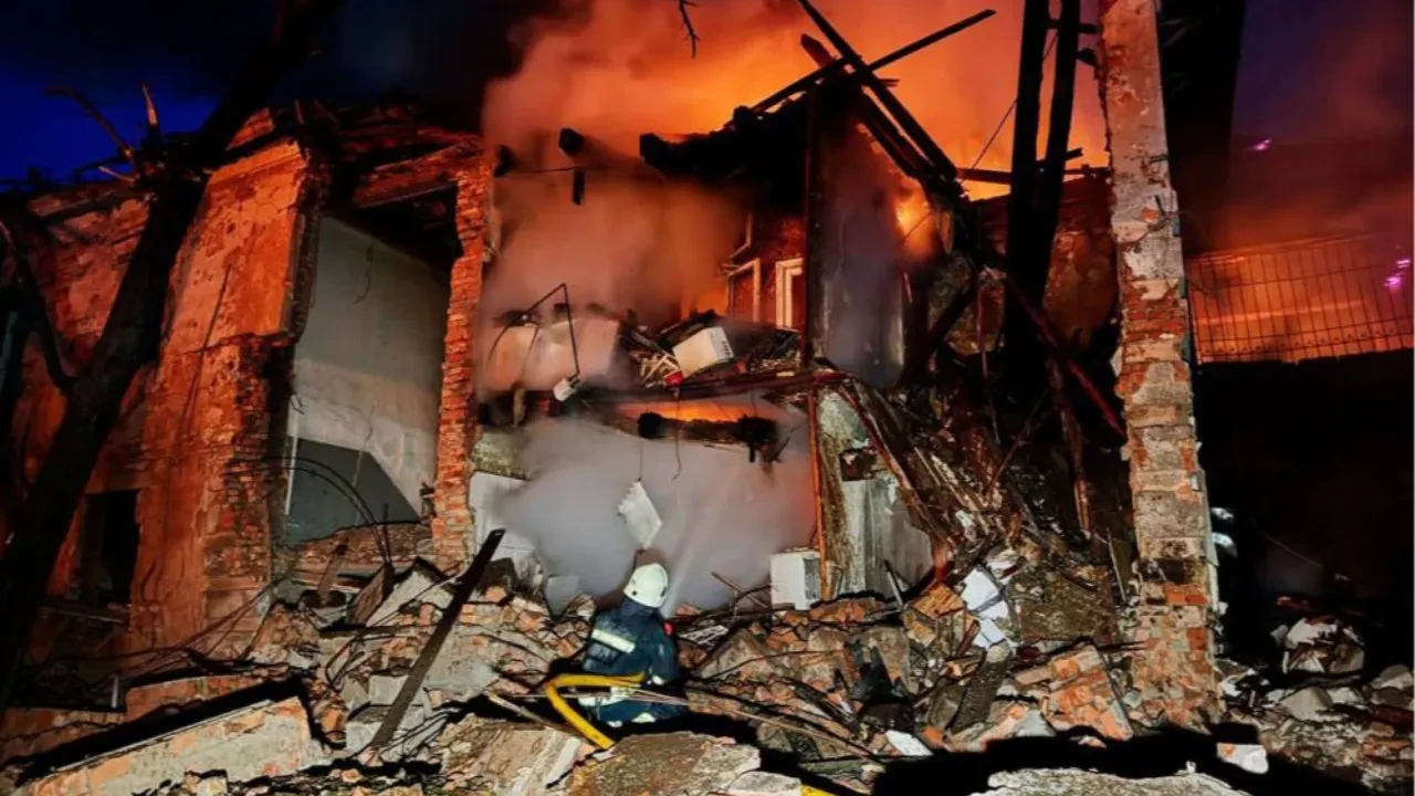 Rusya'dan Ukrayna'nın başkenti Kiev'e yoğun saldırı: Ölü ve yaralılar var