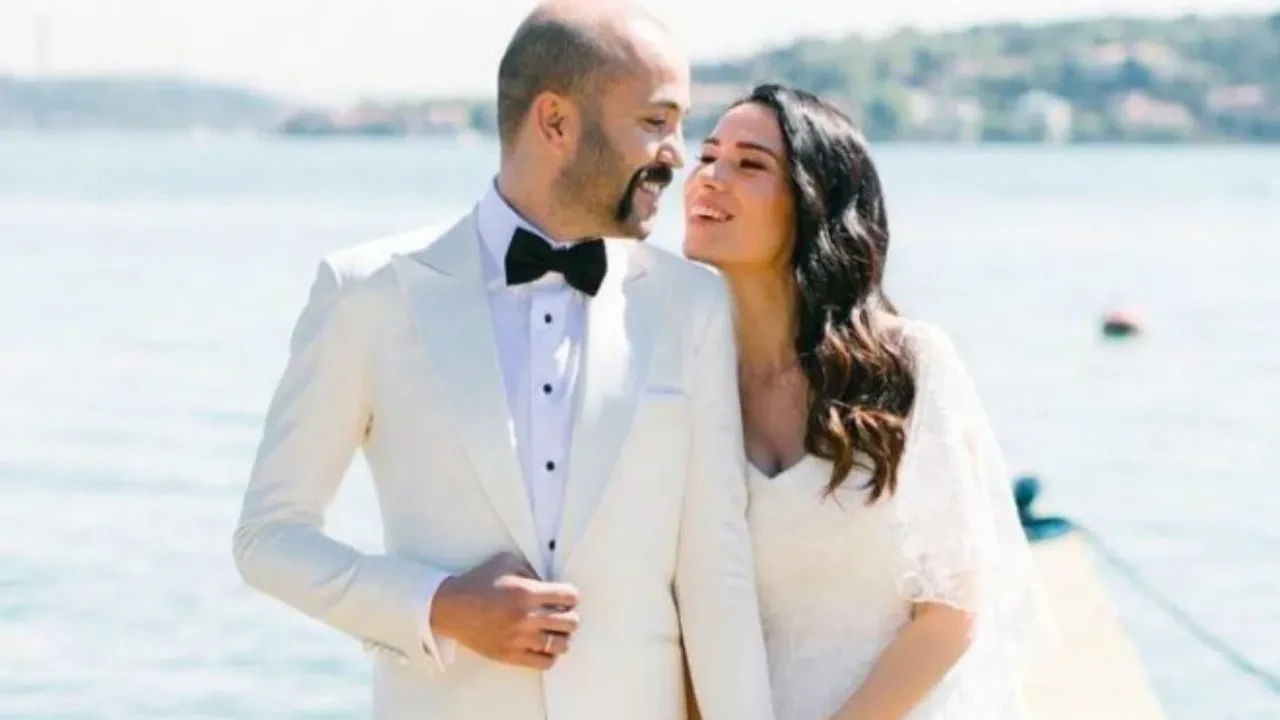 Sarp Akkaya'dan samimi açıklama! Çocuğunu devlet okuluna gönderecek