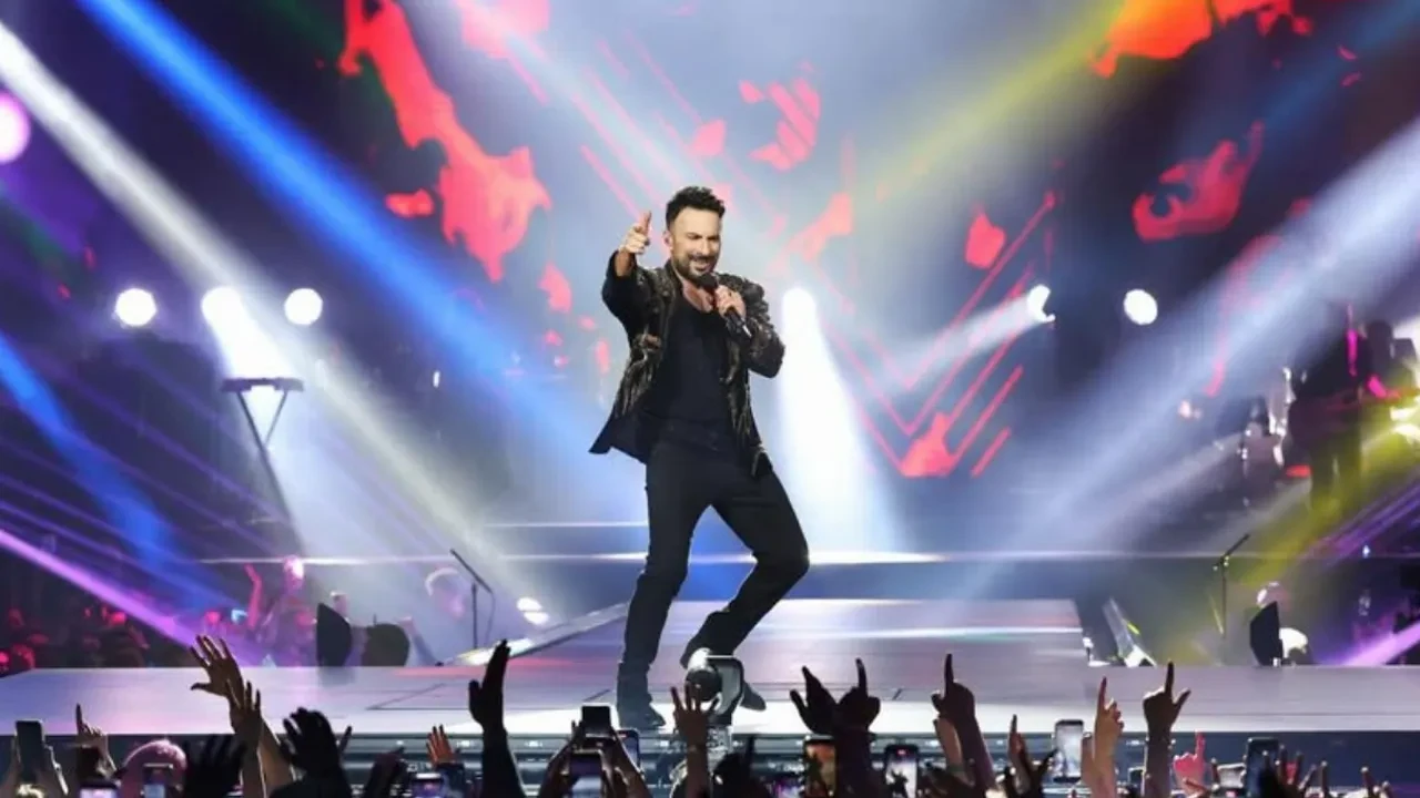 Tarkan’ın Ankara konseri rekor kırdı! 200 bini aşan kuyruk oluştu