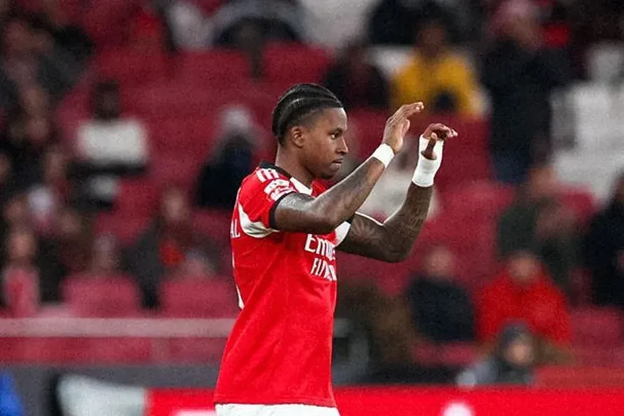 Trabzonspor Sidny Cabral transferini bitirdi! Geliş tarihi belli oldu: Benfica'nın yıldızı yola çıktı!