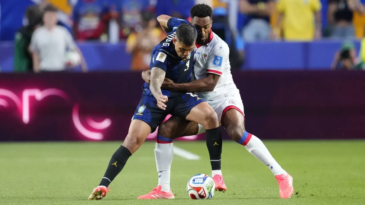 Brezilya 3 puanı 3 golle aldı! Haiti'yi mağlup ettiler